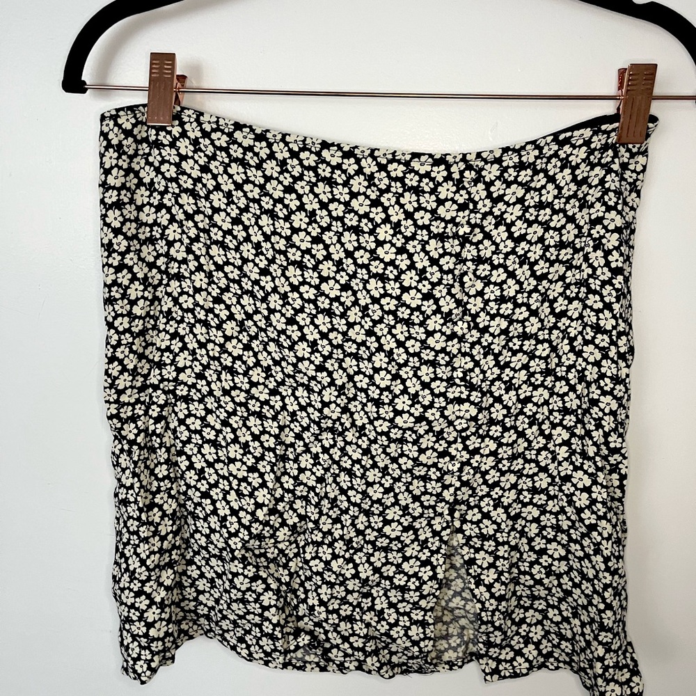 Reformation navy blue floral mini skirt